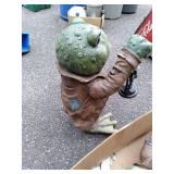 Outdoor Frog Statue 28" & Broken ad...