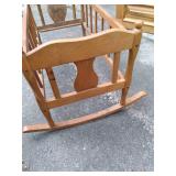 Vintage Crib, needs repair, 15 draw...