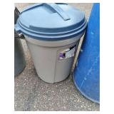(4) Garbage Cans, three have lids...