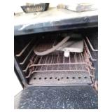 Antique Cook Stove 40"×23"×40"...