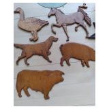 Large lot of home decor, Wall art, ...