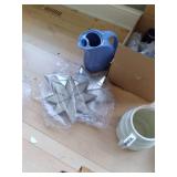 Large lot of home decor, Wall art, ...