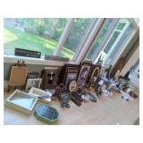 huge lot of decor, Wall art, and mo...