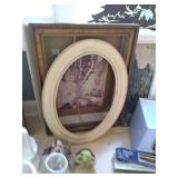 huge lot of decor, Wall art, and mo...