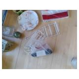 huge lot of decor, Wall art, and mo...