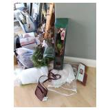 huge lot of decor, Wall art, and mo...