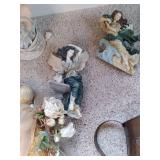 Goddess Pompet tapestry, Angel figu...