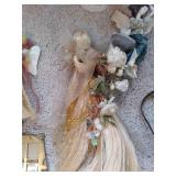 Goddess Pompet tapestry, Angel figu...