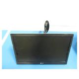 LG 22LT560C TV w/wall mount