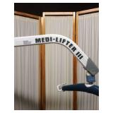 Hoyer Medi-Lifter 3 Plus Power Patient Lift 600lbs Capacity With Scale Tested As Working - Has Battery However No Charger Included - Many Uses For This Powerful Lift - Mechanics, Veterinary Clinics, E