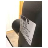 Hoyer Medi-Lifter 3 Plus Power Patient Lift 600lbs Capacity With Scale Tested As Working - Has Battery However No Charger Included - Many Uses For This Powerful Lift - Mechanics, Veterinary Clinics, E