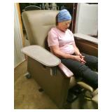 Mobile Extra Wide Patient Reclining Geri Chair With Moveable Side Trays - Nice Condition - Fabric Has Wear Spots In Corners