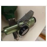 Boehringer Oxygen Gauge Pressure Regulator, New In Box Roscoe Oxygen Gauge Regulator & Oxygen Tank