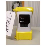 Armstrong Medical AD1000 Handheld Pulse Oximeter Includes Finger Probe - Great Working Condition!