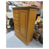 Armoire 46"x20"x63"
