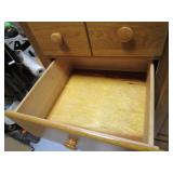 Armoire 46"x20"x63"
