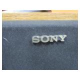 Speakers, 6 Disc CD Changer, 5 Disc CD Changer, Cassette Player, VCR