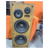 Speakers, 6 Disc CD Changer, 5 Disc CD Changer, Cassette Player, VCR