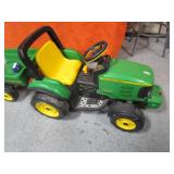 12v Tractor & Trailer (needs new battery)