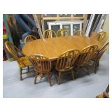Dining Room Table & Chairs
