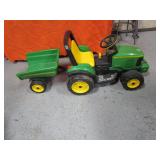 12v Tractor & Trailer (needs new battery)