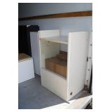Retail Display Stands, Glass Front Case
