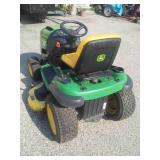 John Deere Garden Tractor L120.