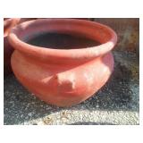 4 Ceramic Pots.
