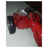 Farmall tractor - Wide rear wheels