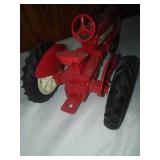 Farmall tractor 350 great condition.