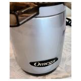 Omega Juice Extractor