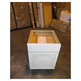 Courtland Shaker Assembled 24 in. x 34.5 in. x 24 in. Stock Base Kitchen Cabinet in Polar White Finish