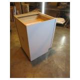 Courtland Shaker Assembled 24 in. x 34.5 in. x 24 in. Stock Base Kitchen Cabinet in Polar White Finish