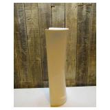 Shelburne/Petite Aragon Pedestal in White