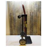 Milwaukee 300/500 lb. Capacity Convertible Hand Truck