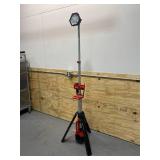 MILWAUKEE M18 18-Volt Lithium-Ion Cordless Rocket Dual Power Tower Light (Tool-Only)