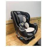 GRACO Extend2Fit® Convertible Car Seat
