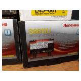 Lot of HVAC Ignition Modules - Honeywell, White Rodgers, Robertshaw