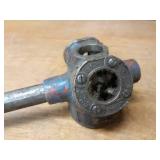 RIDGID Pipe Threader w/ 1/2", 3/4" & 1" Dies