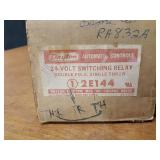 Lot of (14) Assorted HVAC Relays - Lennox, White Rogers and More