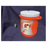 Rubermaid Larger 10 Gallon Cooler/Drink Dispensor