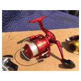 Master & Shakespeare Spinning Reels