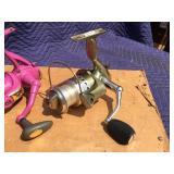 3 Spinning Reels
