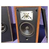 Pair Polk Audio Bookshelf 5JR Speakers