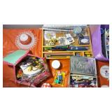 Sewing Supply Lot With Multiple Items