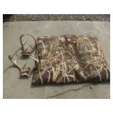 White Tail Rattling Horns & Dog Pad