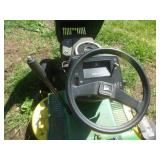 John Deere 165 Lawn Tractor