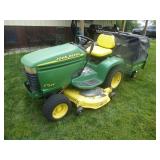 John Deere GT 235 Lawn Tractor