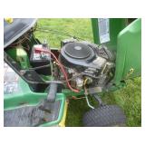 John Deere GT 235 Lawn Tractor