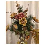 Gold Pillars, Pictures & Arrangement